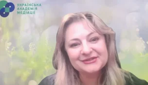 Luiza Romanadze, president of the Ukrainian Academy of Mediation, speaks on Zoom with her Massachusetts counterparts